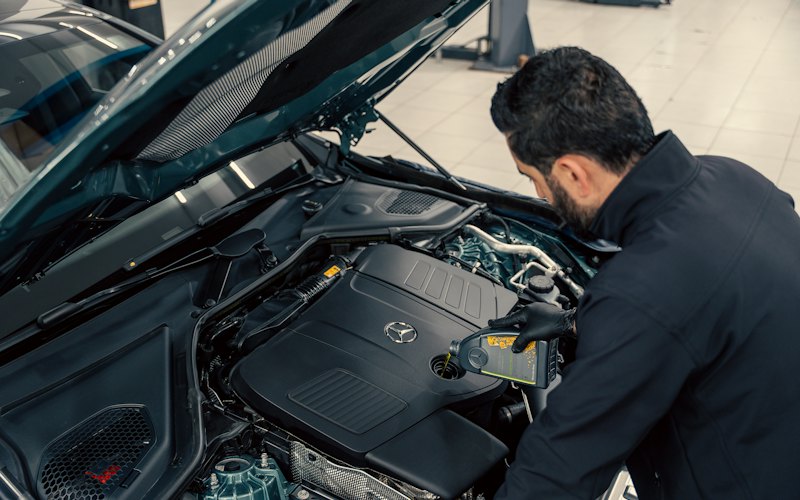 Car showrooms & service centers